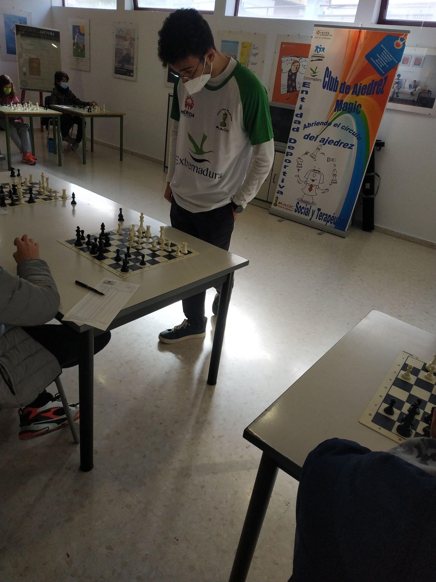 Exhibición simultáneas ajedrez Álex Garrido